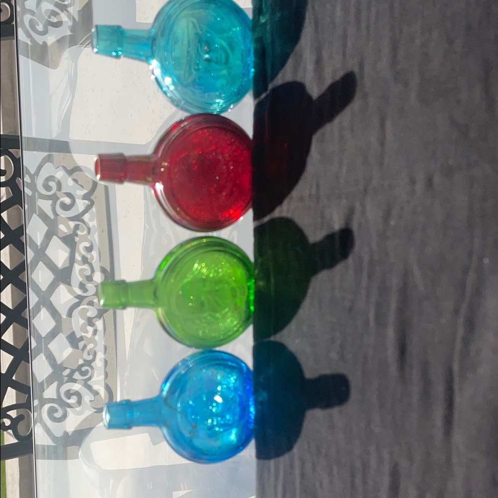 Set 4 Wheaton small presidental bottles. Collectible 1970’s.Birth,Death x